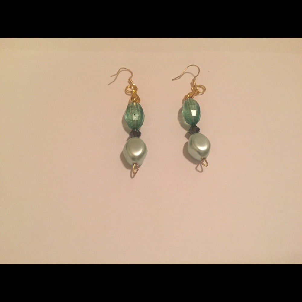 Bead stone Earrings